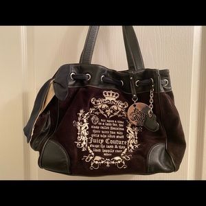 Daydreamer Velvet Velour Bag Black | Juicy Couture